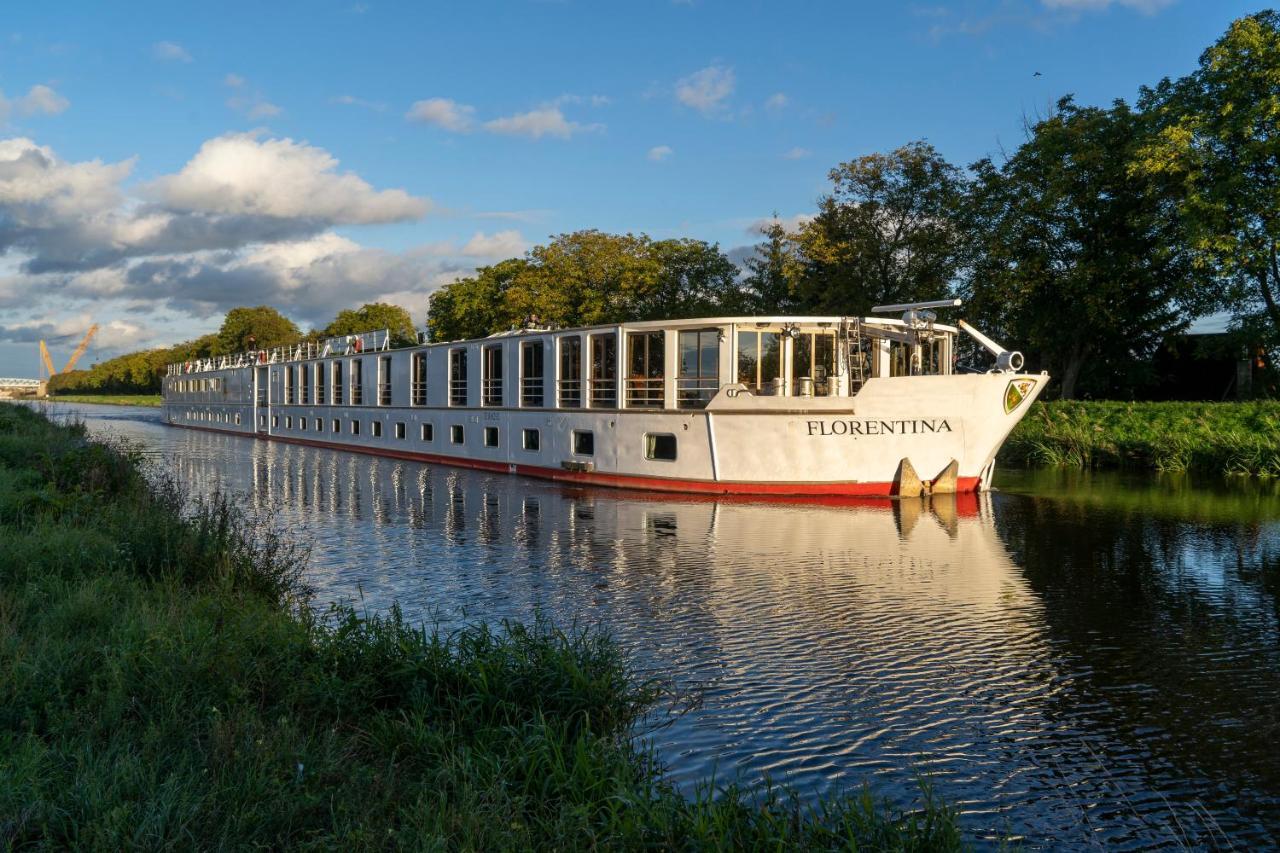 Florentina Boat Litoměřice エクステリア 写真